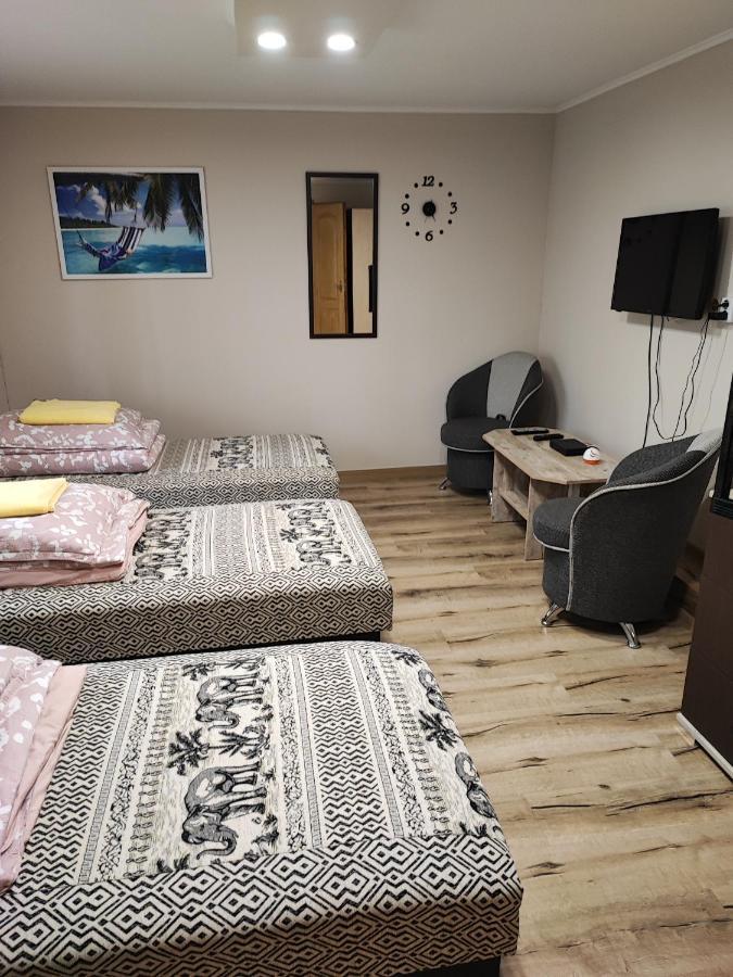 Havanna Etterem Es Vendeghaz Hotell Putnok Eksteriør bilde