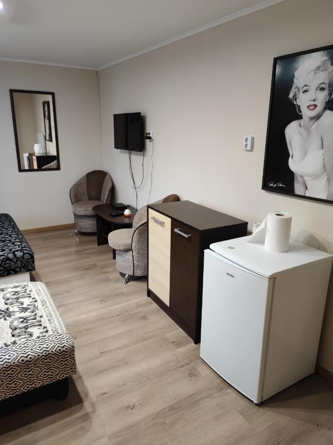Havanna Etterem Es Vendeghaz Hotell Putnok Eksteriør bilde